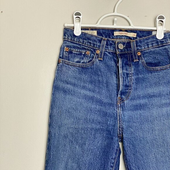 Levi's Wedgie Straight Premium Denim High Rise Cropped Raw Hem Jeans - Picture 4 of 16